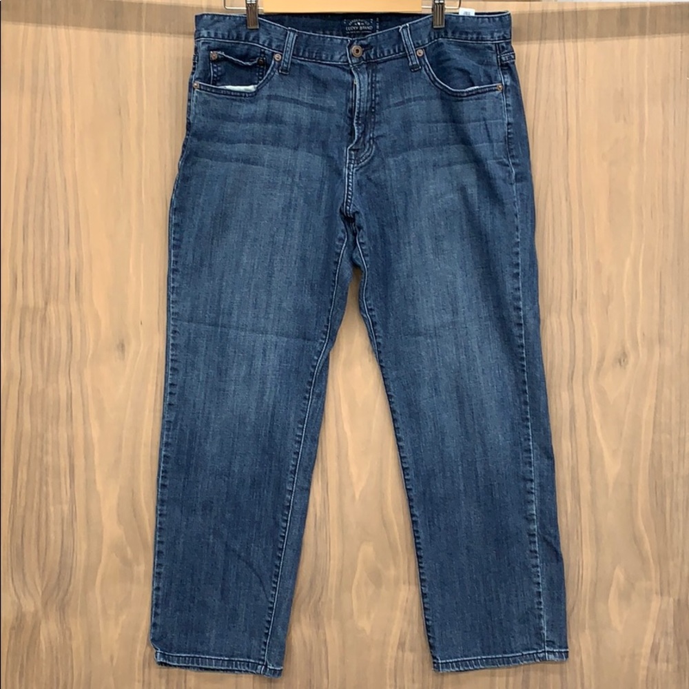 Lucky Brand Jeans 38x30 221 Original Straight